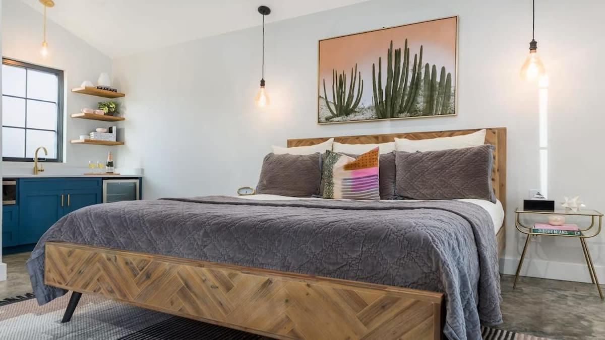 Alley Kat Guesthouse With Private Hot Tub Фредериксберг Экстерьер фото